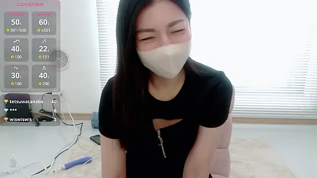 Rin-A-Rise 现场性爱视讯表演