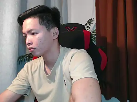 hot_asian02 现场性爱视讯表演