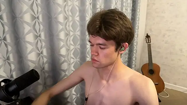 denny_likk's Webcam Show