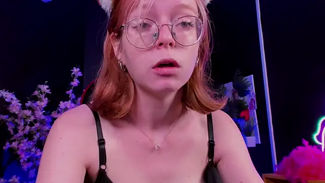 FoxxyyPolly's Live XXX Chat