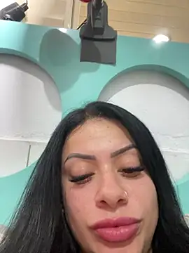 belababyy's Webcam Show