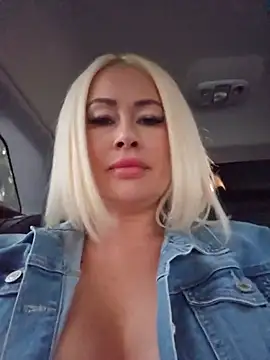MILFBARBY's Webcam Show
