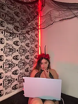 Sarisloves' Webcam Show