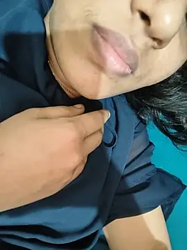 ayanloveannu's Webcam Show