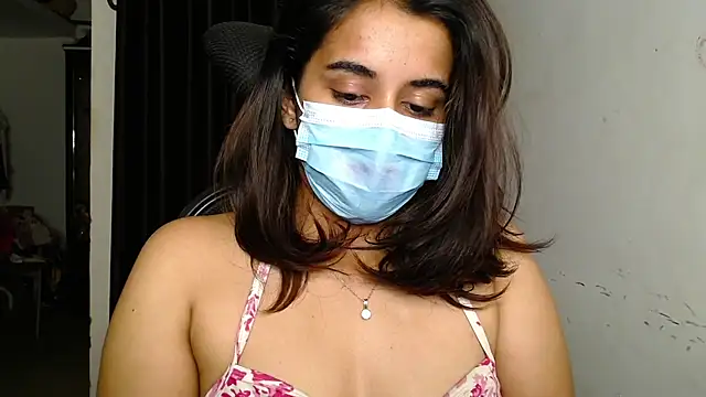 Hot_Niya2's Webcam Show
