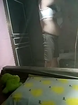 Cumhots111 现场性爱视讯表演
