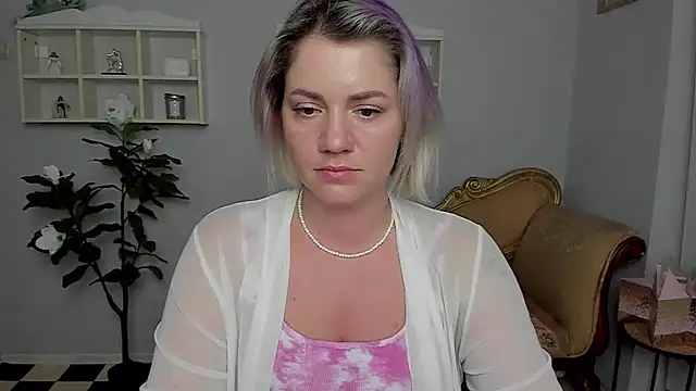 MariaStones' Live XXX Chat