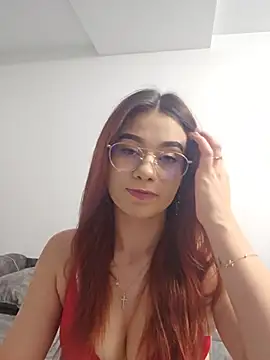 RedHeadFoxy's Webcam Show