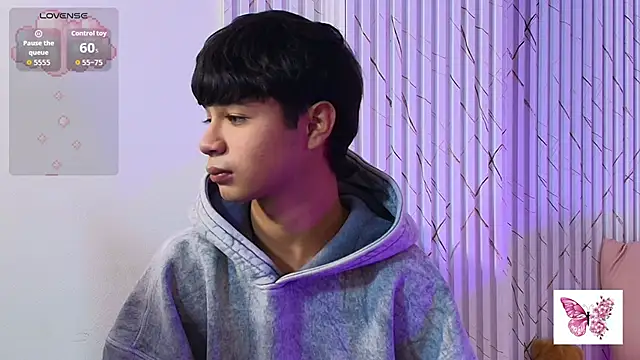 Spark_tay 现场性爱视讯表演
