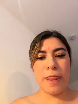 Vicky_Rico_ active room preview