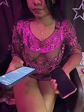 Horny_Ishikaa's Webcam Show