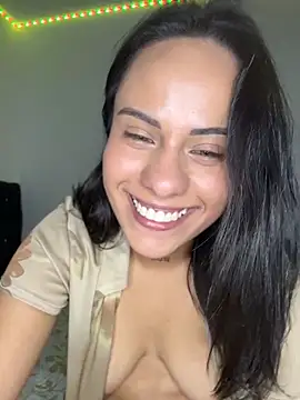 MadisonYoung000 现场性爱视讯表演