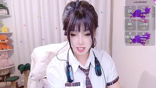 August_cat's Live XXX Chat
