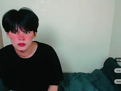 whatabigcum 现场性爱视讯表演