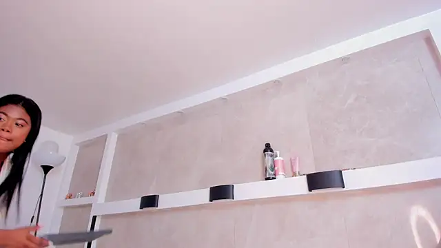 juliana_smithh معاينة الغرفة النشطة