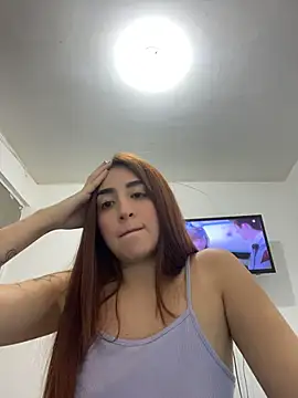 EsmeraldaMidnight's Webcam Show