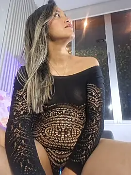 SusanaMein's Live XXX Chat