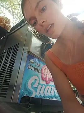karenarango's Live XXX Chat