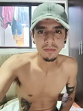 Dreams4_you's Webcam Show