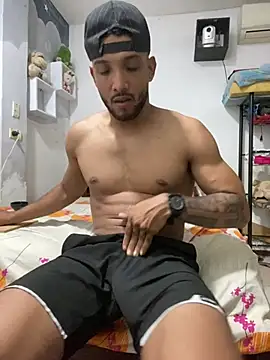 leoblazes' Webcam Show