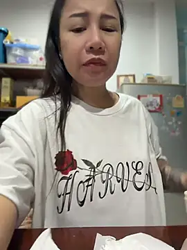 LINDA_HD's Webcam Show