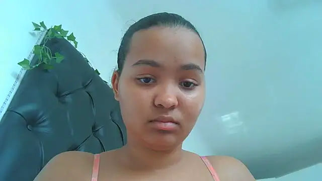 indianaphrodite1's Live XXX Chat