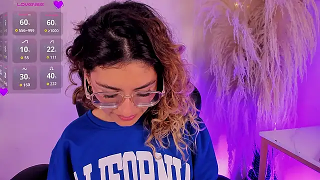 emilymjs_ معاينة الغرفة النشطة