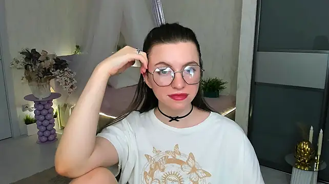 CoastOfHope's Live XXX Chat