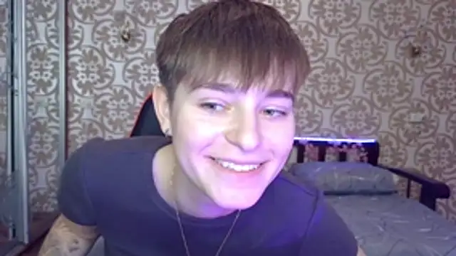 EmyHills' Webcam Show
