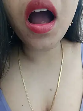 Anushka_tamil_kannada's Live XXX Chat