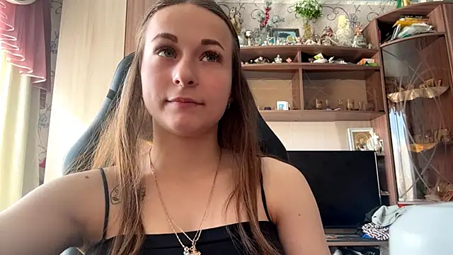 TaIliedGuest's Live XXX Chat