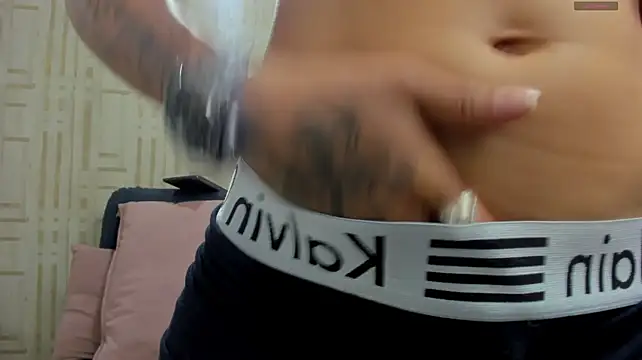 Pixelriott's Live XXX Chat
