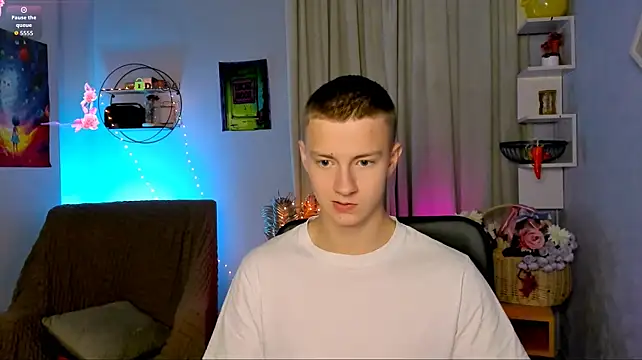 noah_nero's Webcam Show