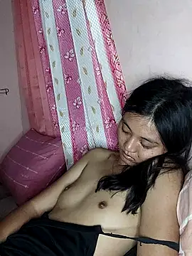 Rayya_4yy's Live XXX Chat