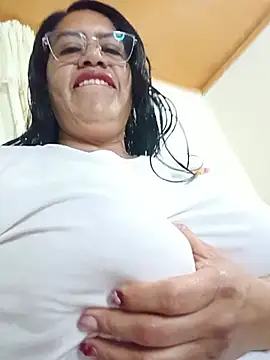 Emilif_'s Webcam Show