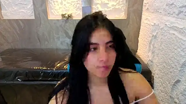 nyx_kitty_a's Webcam Show