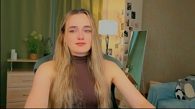 earthfantasyy's Live XXX Chat
