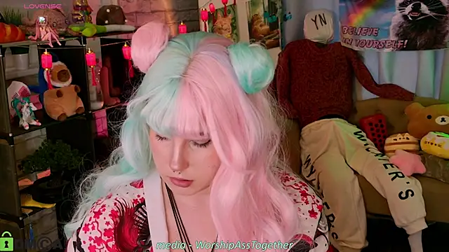 Candy-yeah's Webcam Show