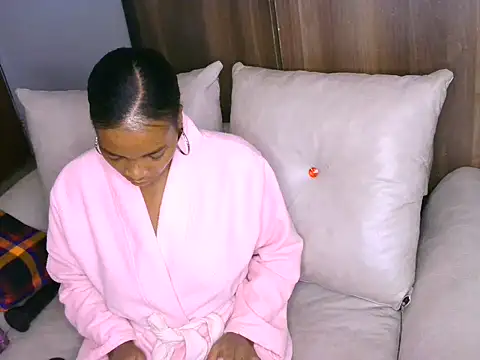 Bustycece's Live XXX Chat