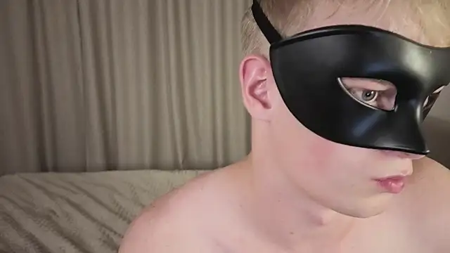 Dominus18's Webcam Show