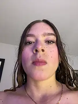 alessia22222's Webcam Show
