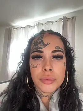 LaurellX's Webcam Show