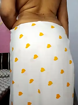 o_yes_bhabhi's Webcam Show