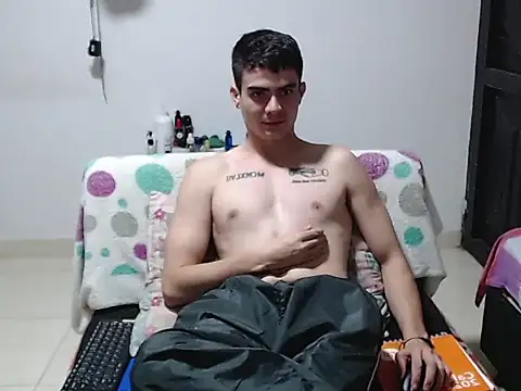 Zac_Efront's Webcam Show