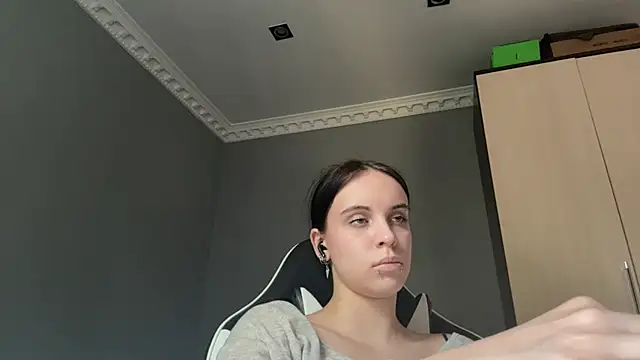 martinienjoyer's Webcam Show
