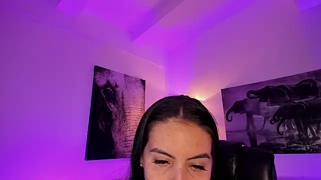 camilaa7's Live XXX Chat