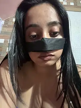 iconic_dezire's Webcam Show