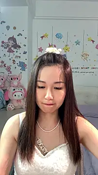 momo0021's Live XXX Chat