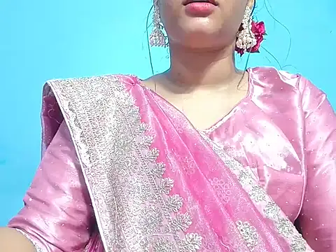 Adhiti_1's Webcam Show