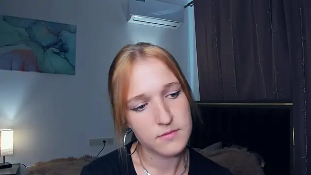 TanikaToman's Live XXX Chat